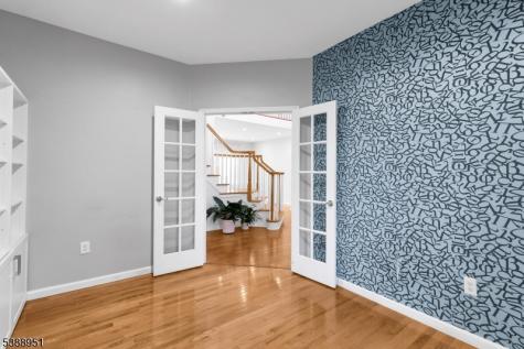22 Honeyman Road Bernards NJ 07920