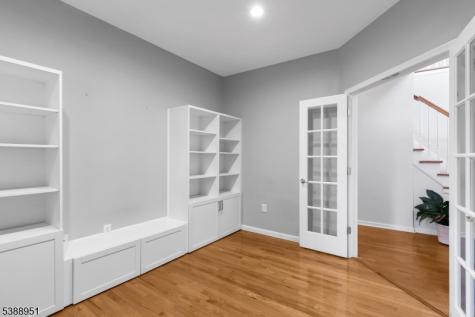 22 Honeyman Road Bernards NJ 07920