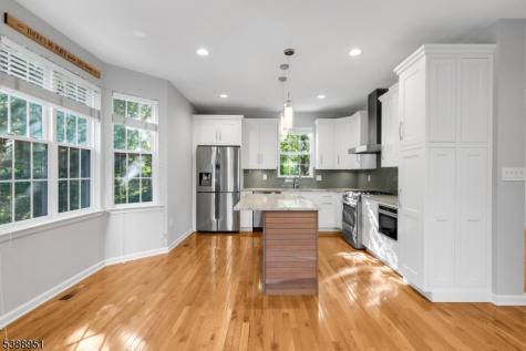 22 Honeyman Road Bernards NJ 07920