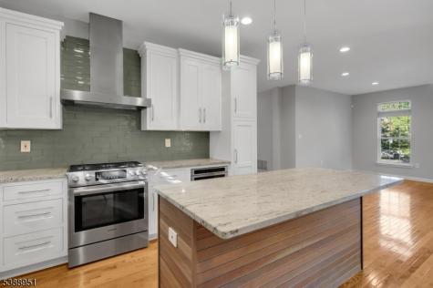 22 Honeyman Road Bernards NJ 07920