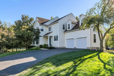 22 Honeyman Road Bernards NJ 07920