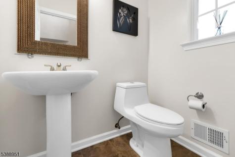 22 Honeyman Road Bernards NJ 07920