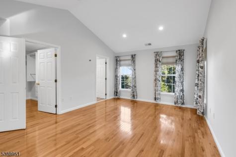 22 Honeyman Road Bernards NJ 07920
