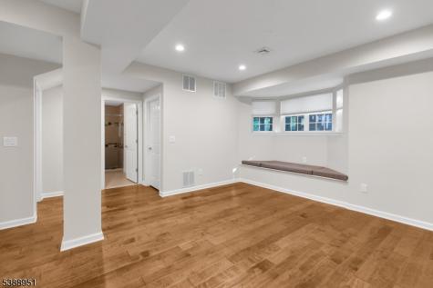 22 Honeyman Road Bernards NJ 07920