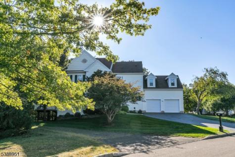 22 Honeyman Road Bernards NJ 07920