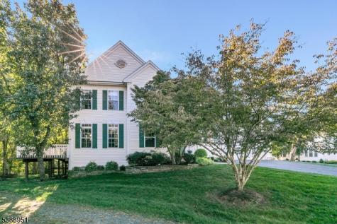 22 Honeyman Road Bernards NJ 07920