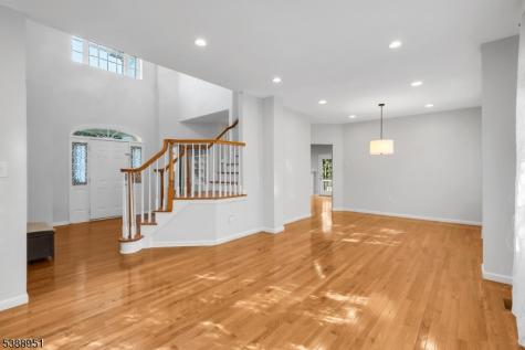 22 Honeyman Road Bernards NJ 07920