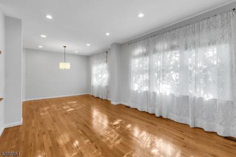 22 Honeyman Road Bernards NJ 07920