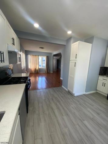 17 Walnut Terrace Bloomfield NJ 07003