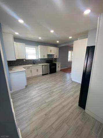 17 Walnut Terrace Bloomfield NJ 07003