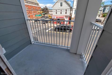 862 E Jersey Street Elizabeth NJ 07201