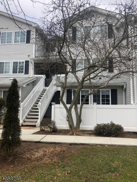 41 Hyde Court Bedminster NJ 07921