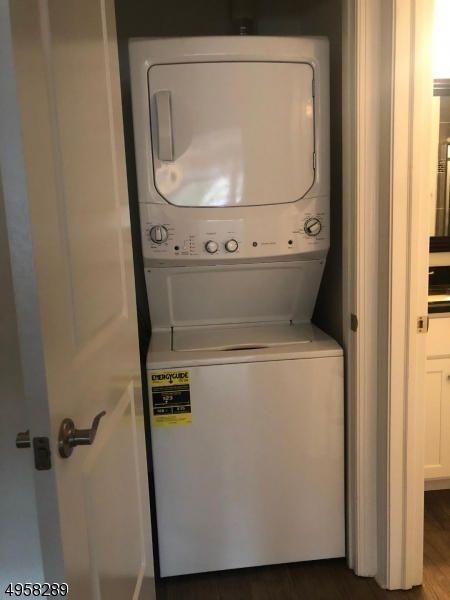 41 Hyde Court Bedminster NJ 07921