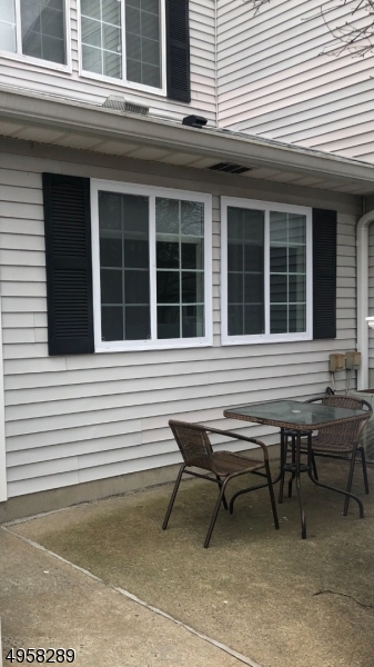 41 Hyde Court Bedminster NJ 07921