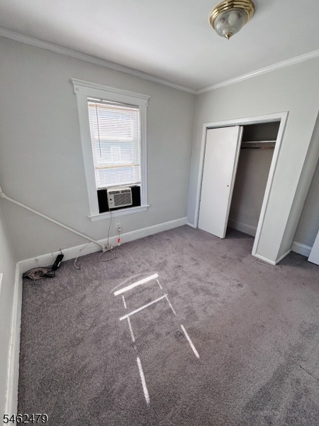 64 Avenue C Lodi NJ 07644