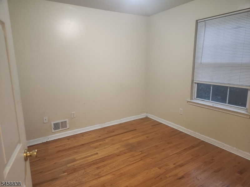 9 Triton Terrace Newark NJ 07104