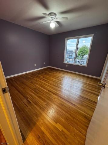 270 Silleck Street Clifton NJ 07013