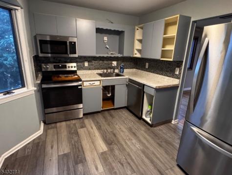 270 Silleck Street Clifton NJ 07013