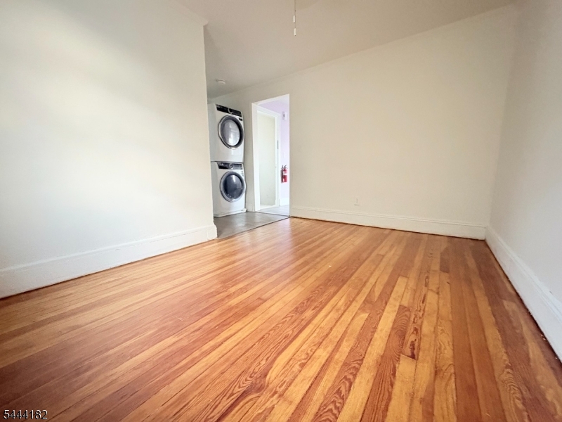 251 N 7th Avenue Manville NJ 08835
