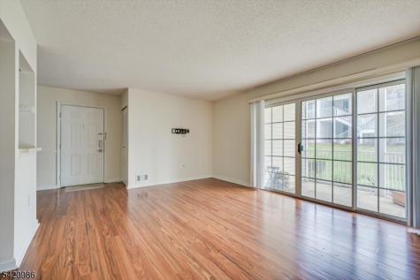 69 Amberly Court Franklin NJ 08823