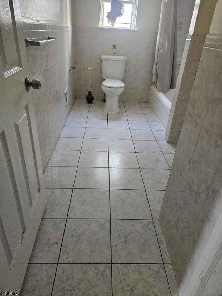 88 Hillside Avenue Hillside NJ 07205
