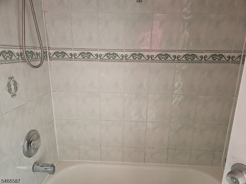 88 Hillside Avenue Hillside NJ 07205