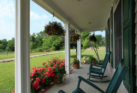 96 Pickle Road Washington NJ 07830