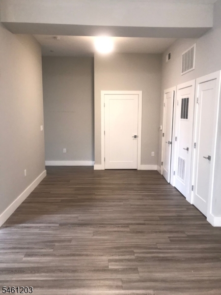 22 Center Street Metuchen NJ 08840