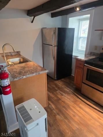 16 Musconetcong River Road Lebanon NJ 08827