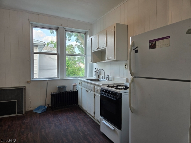 101 Page Avenue Lyndhurst NJ 07071