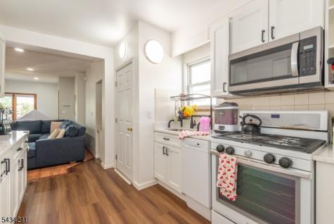 344 Valley Brook Avenue Lyndhurst NJ 07071