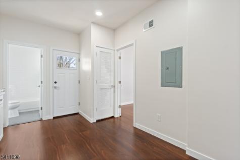 826 George St (1st Floor) Plainfield NJ 07062