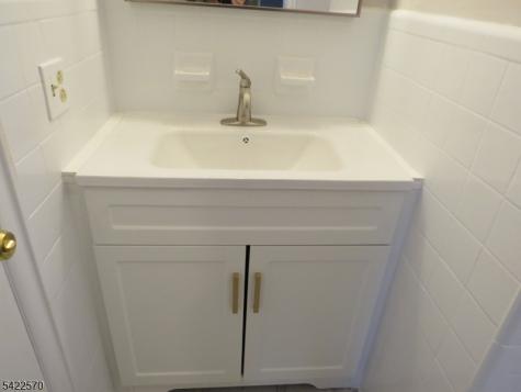 192 W Mount Pleasant Avenue Livingston NJ 07039