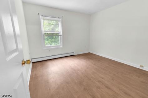 65 Montgomery Ave U1 Irvington NJ 07111