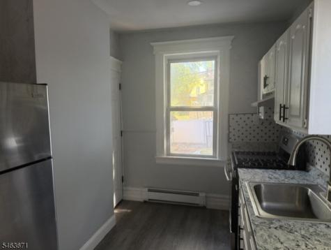 102 Midland Avenue East Orange NJ 07017
