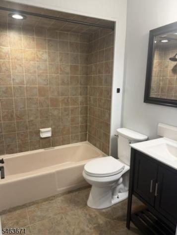 102 Midland Avenue East Orange NJ 07017