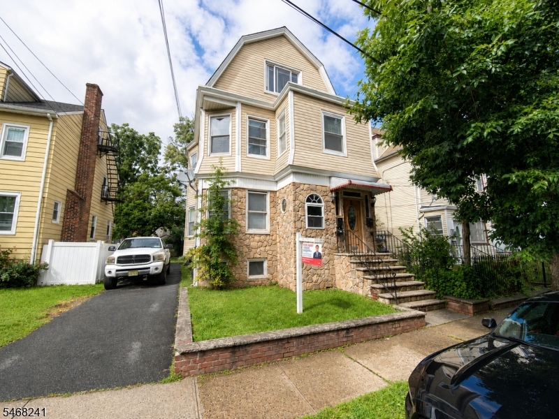 66 Tiffany Place Irvington NJ 07111