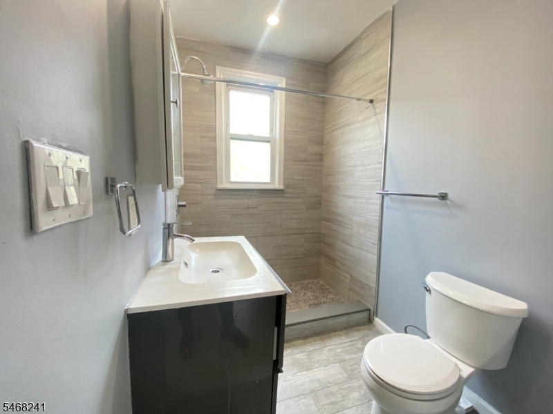 66 Tiffany Place Irvington NJ 07111