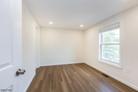 26 N Willow Street Montclair NJ 07042