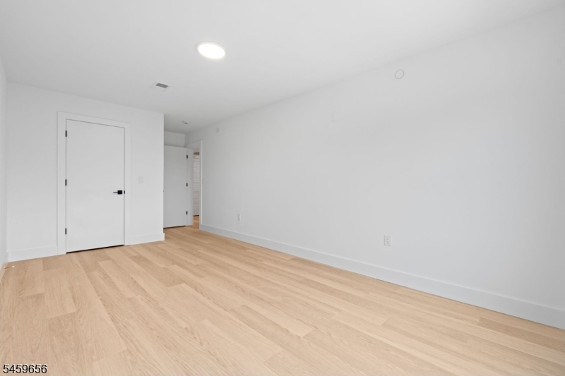 645 S 10th St Unit 1 Newark NJ 07108