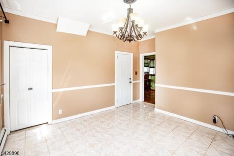 54 N 13th Street Hawthorne NJ 07506