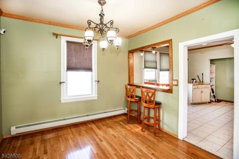 54 N 13th Street Hawthorne NJ 07506