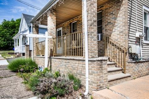 54 N 13th Street Hawthorne NJ 07506