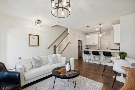 4 Sadie Cir Unit 4104 Union NJ 07083