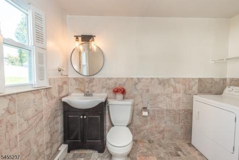 44 Daniels Drive Clifton NJ 07013