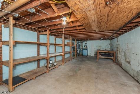 44 Daniels Drive Clifton NJ 07013