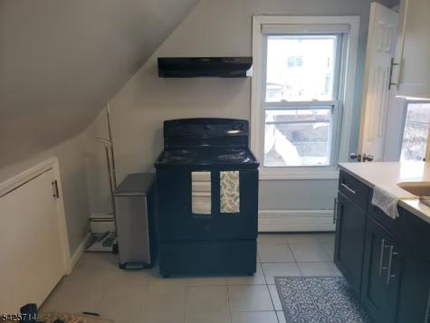 187 Milford Avenue Newark NJ 07108