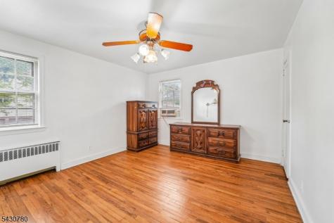 1030 Jassamine Way Fort Lee NJ 07024