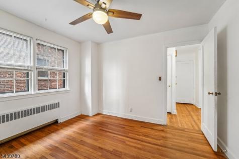 1030 Jassamine Way Fort Lee NJ 07024