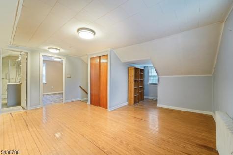 1030 Jassamine Way Fort Lee NJ 07024